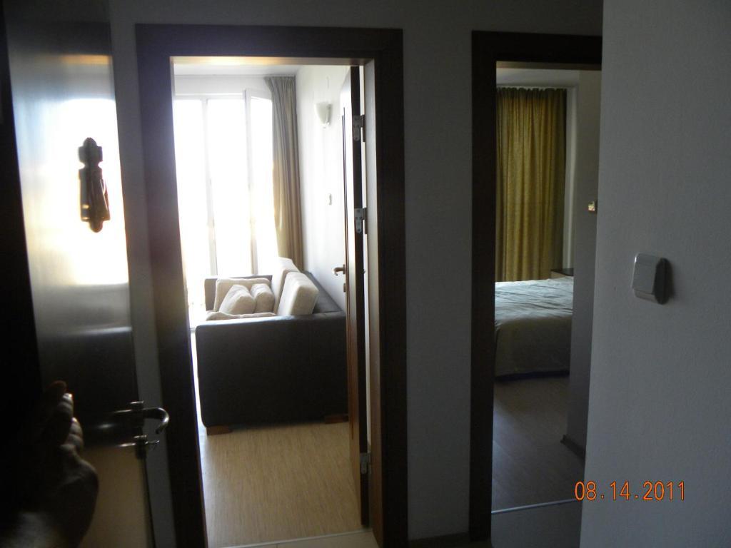 Apartcomplex New Tawn Обзор Номер фото